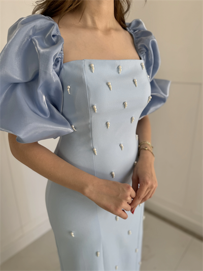 Kare Yaka Maxi Boy Taş Detaylı PERA Mavi Elbise