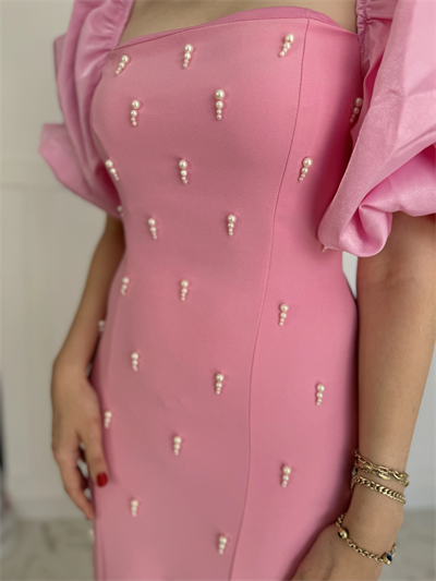 Kare Yaka Maxi Boy Taş Detaylı PERA Pembe Elbise