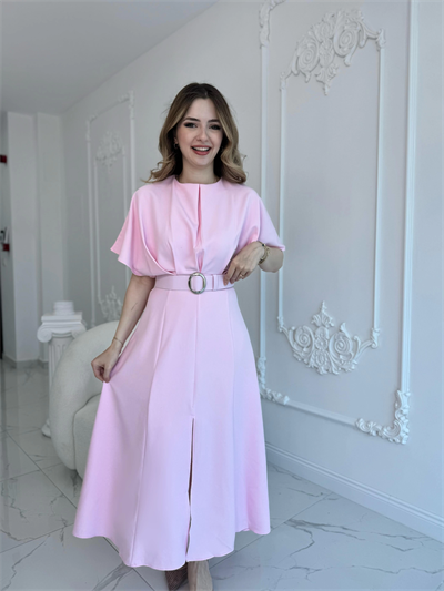 Kemer Detaylı Yırtmaçlı Pliseli Maxi Boy Pembe Elbise
