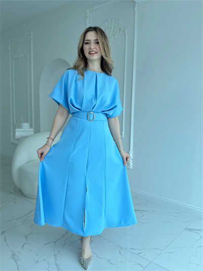 Kemer Detaylı Yırtmaçlı Pliseli Maxi Boy Mavi Elbise