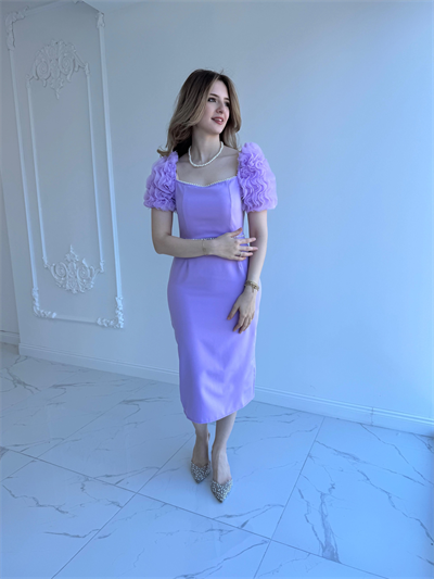 Kol Detaylı Lila Midi Boy Elbise