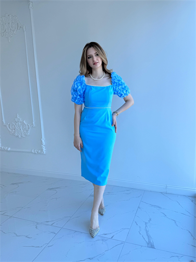 Kol Detaylı Mavi Midi Boy Elbise