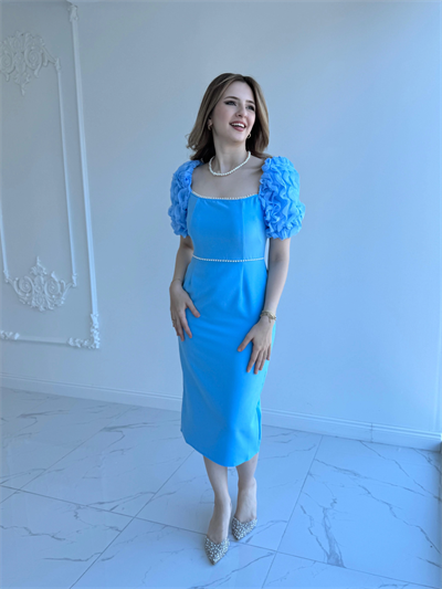 Kol Detaylı Mavi Midi Boy Elbise