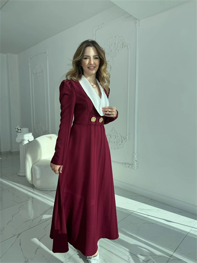 Kontrast Yaka ve Düğme Detaylı Bordo Elbise
