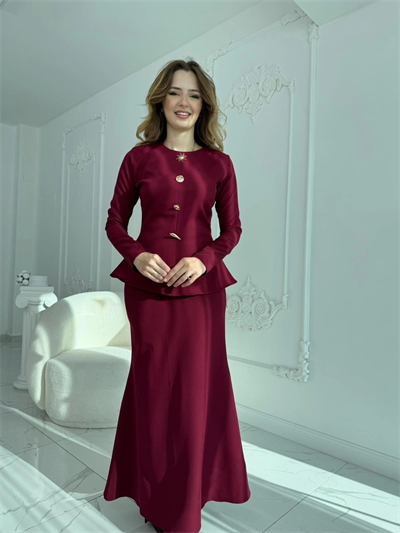 Metal Düğme Detaylı Atlas Kumaş Bordo Takım