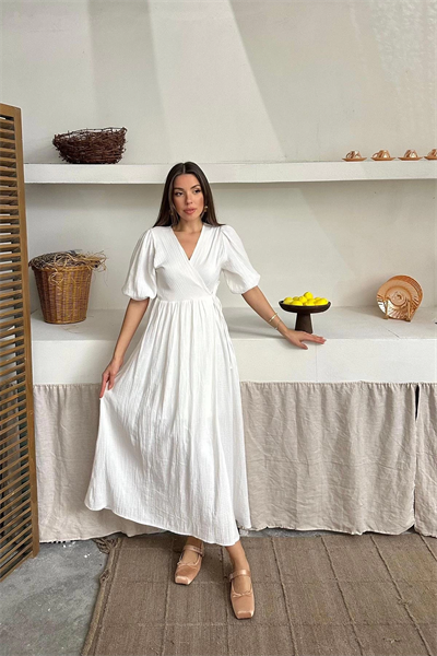 Müslin Kumaş Kuşaklı Uzun Beyaz Elbise