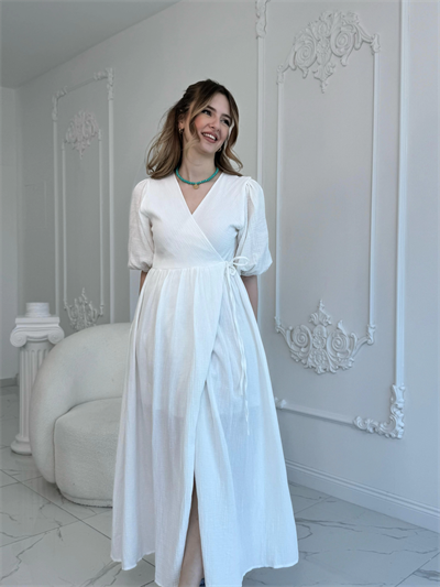 Müslin Kumaş Kuşaklı Uzun Beyaz Elbise