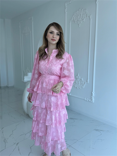 Nakış İşlemeli Kat Kat Volanlı Pembe Elbise