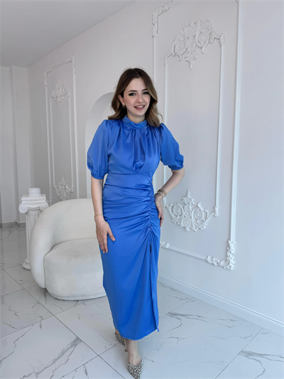 Önü Büzgülü Saten Mavi Elbise