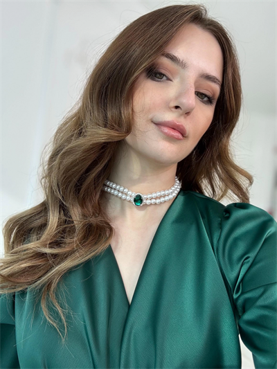 Özel Tasarım Zümrüt choker