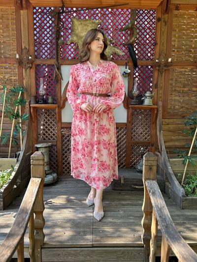 Pembe Çiçekli Kemerli Şifon Elbise