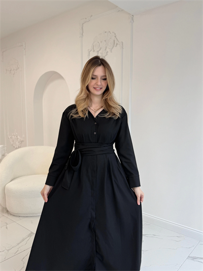 Pile Detaylı Kuşaklı Siyah Elbise