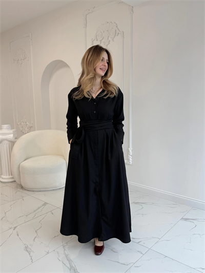 Pile Detaylı Kuşaklı Siyah Elbise