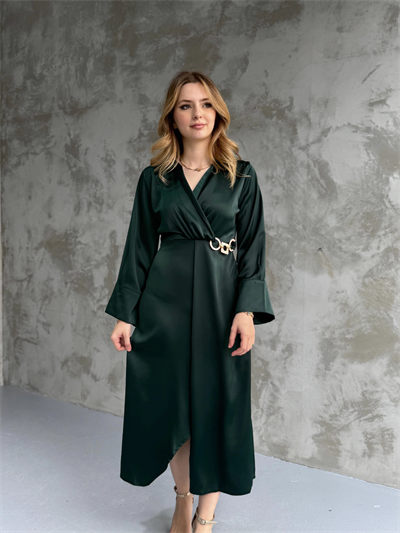 Saten Tam Boy Bel Detaylı Zümrüt Elbise