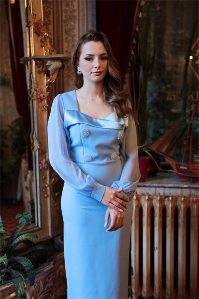 Taş Düğmeli Saten Yaka Detaylı Şifon Kol Mavi Elbise