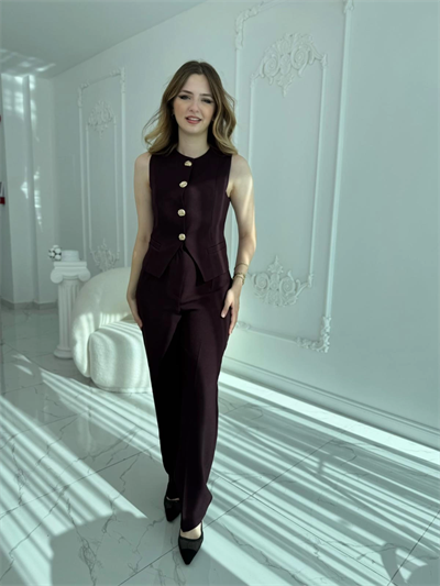 Zarif Kesimli Gold Düğmeli Pantolon & Yelek Takım Mürdüm