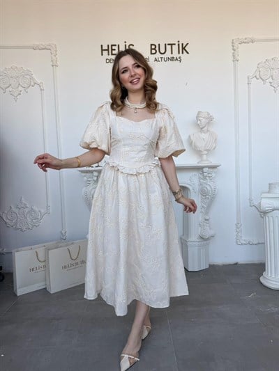 Balon Kollu Dantelli Brode Bej ELBİSE