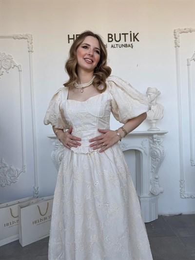 Balon Kollu Dantelli Brode Bej ELBİSE