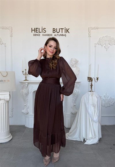 Bel Vurgulu Işıltılı Kumaş Düğme Detaylı Hakim Yaka Elbise - Kahve