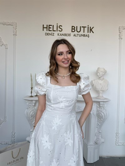 Kare Yaka Balon Kol Brode Elbise - Ekru