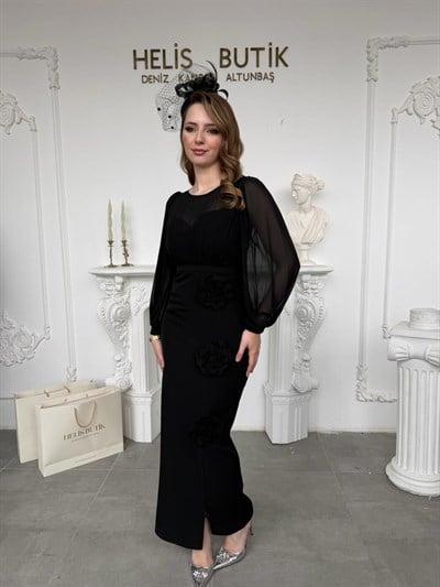 Eteği Gül Detaylı Şifon Kol Siyah Abiye Elbise