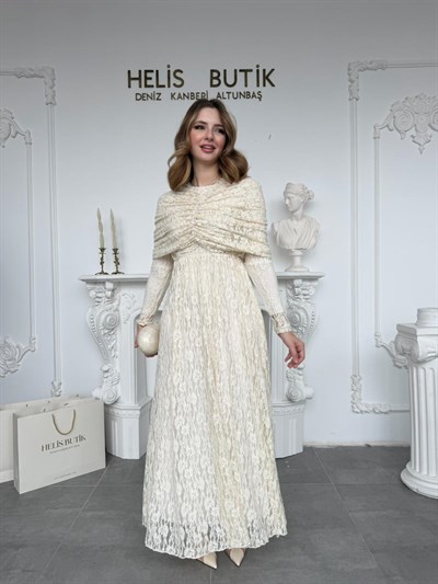 Giyilebilir Omuz Drapeli Dantel Maxi Elbise - Krem