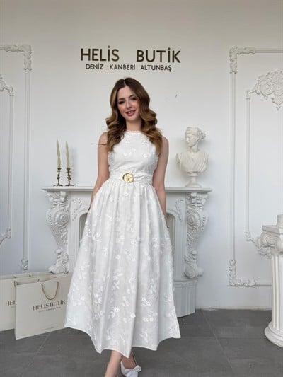 Kabartma Çiçekli 3D Brode Elbise - Ekru