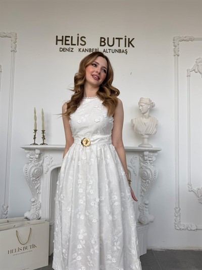 Kabartma Çiçekli 3D Brode Elbise - Ekru