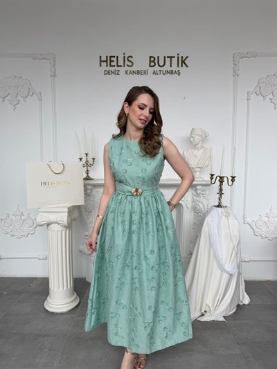 Kabartma Çiçekli 3D Brode Elbise - Mint