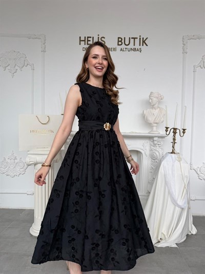 Kabartma Çiçekli 3D Brode Elbise - Siyah