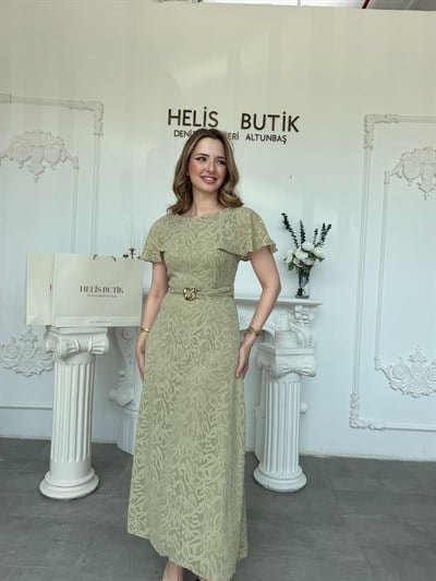 Kabartma Desenli Bisiklet Yaka Kemerli Midi Boy Elbise - Yeşil