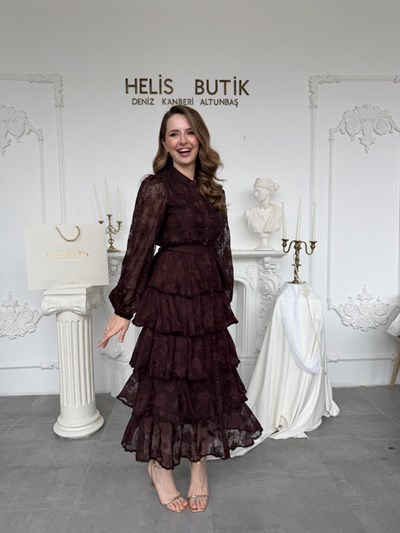 Nakış İşlemeli Kat Kat Volanlı Acı Kahve Elbise