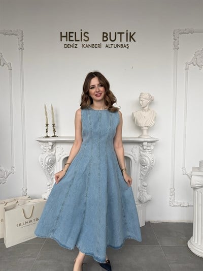 Prenses Kesim Kloş Denim Elbise - Açık Mavi