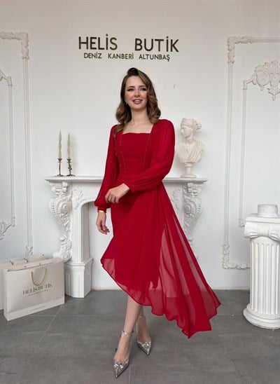 Taş İşlemeli Kare Yaka Şifon Detaylı Midi Abiye Elbise - Kırmızı