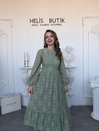 Vintage Stil Kare Desenli Astarlı Güpür Elbise - Yeşil