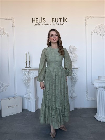 Vintage Stil Kare Desenli Astarlı Güpür Elbise - Yeşil