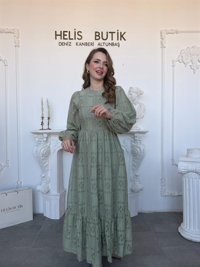 Vintage Stil Kare Desenli Astarlı Güpür Elbise - Yeşil