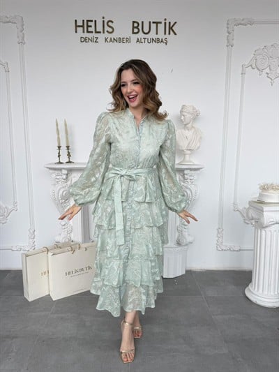 Yaldız Gold Nakış İşlemeli Kat Kat Volan Detaylı Kuşaklı Mint Elbise