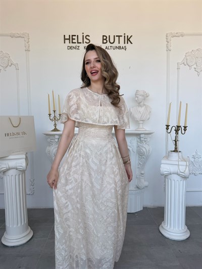 Yaldız Nakış İşlemeli Bolerolu Abiye Elbise - Bej