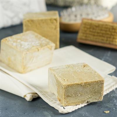 DEFNE SABUNU ( 1 KG )