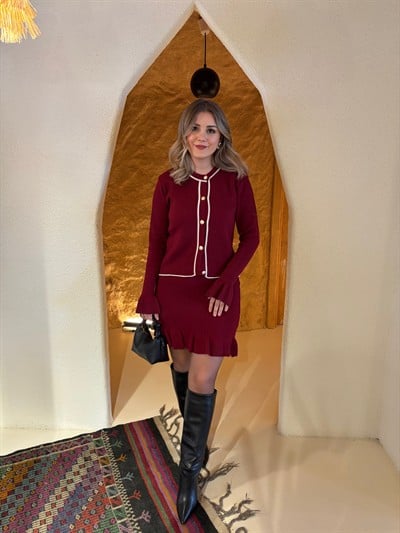 Bordo Kolları Volanlı Alt-Üst Hırkalı Triko Takım
