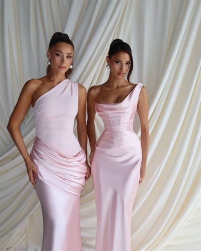 BRESCİA PEMBE TASARIM SATEN ELBİSE
