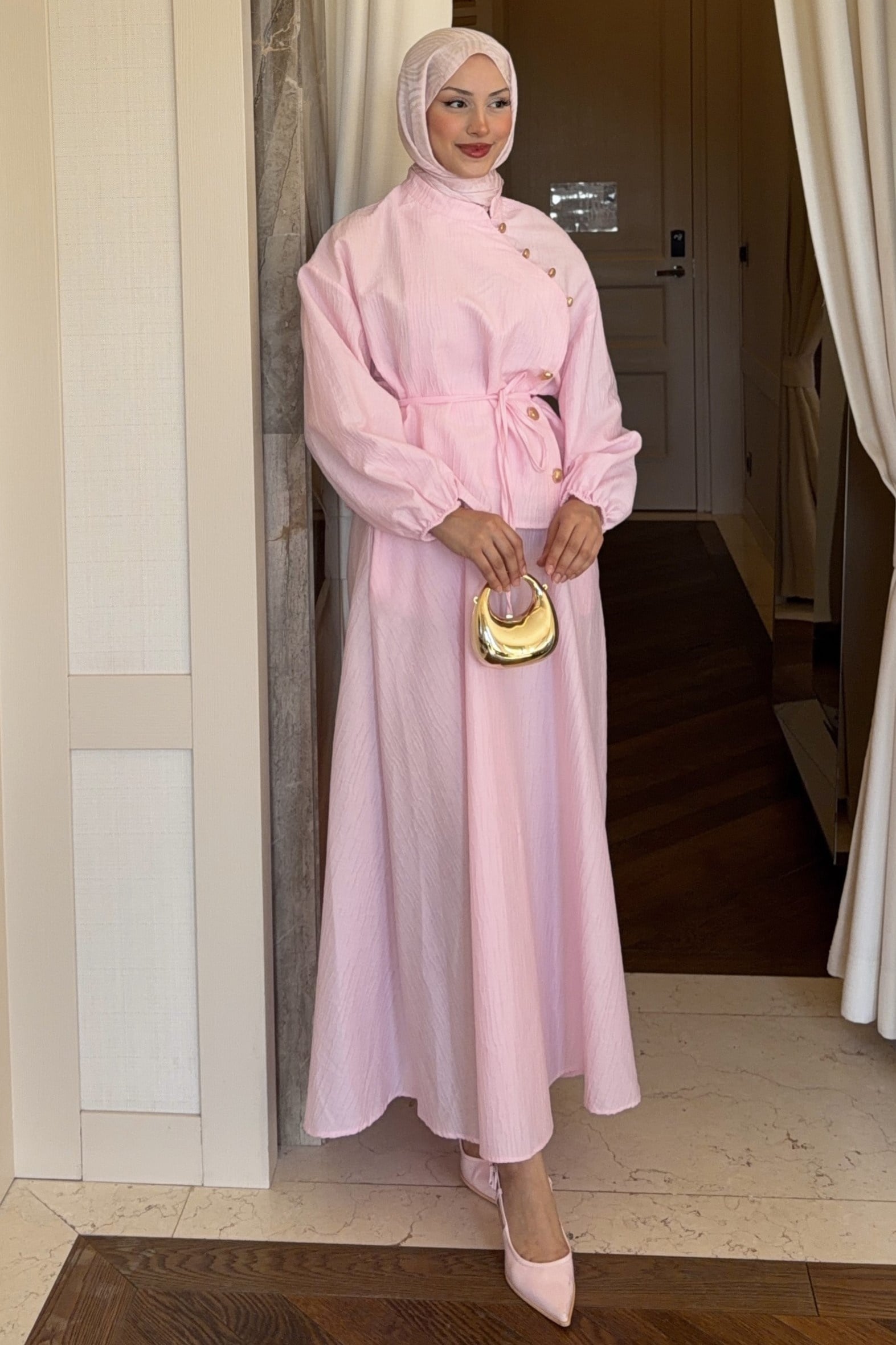  Deniz Kabuğu Düğmeli Etekli Takım Pembe