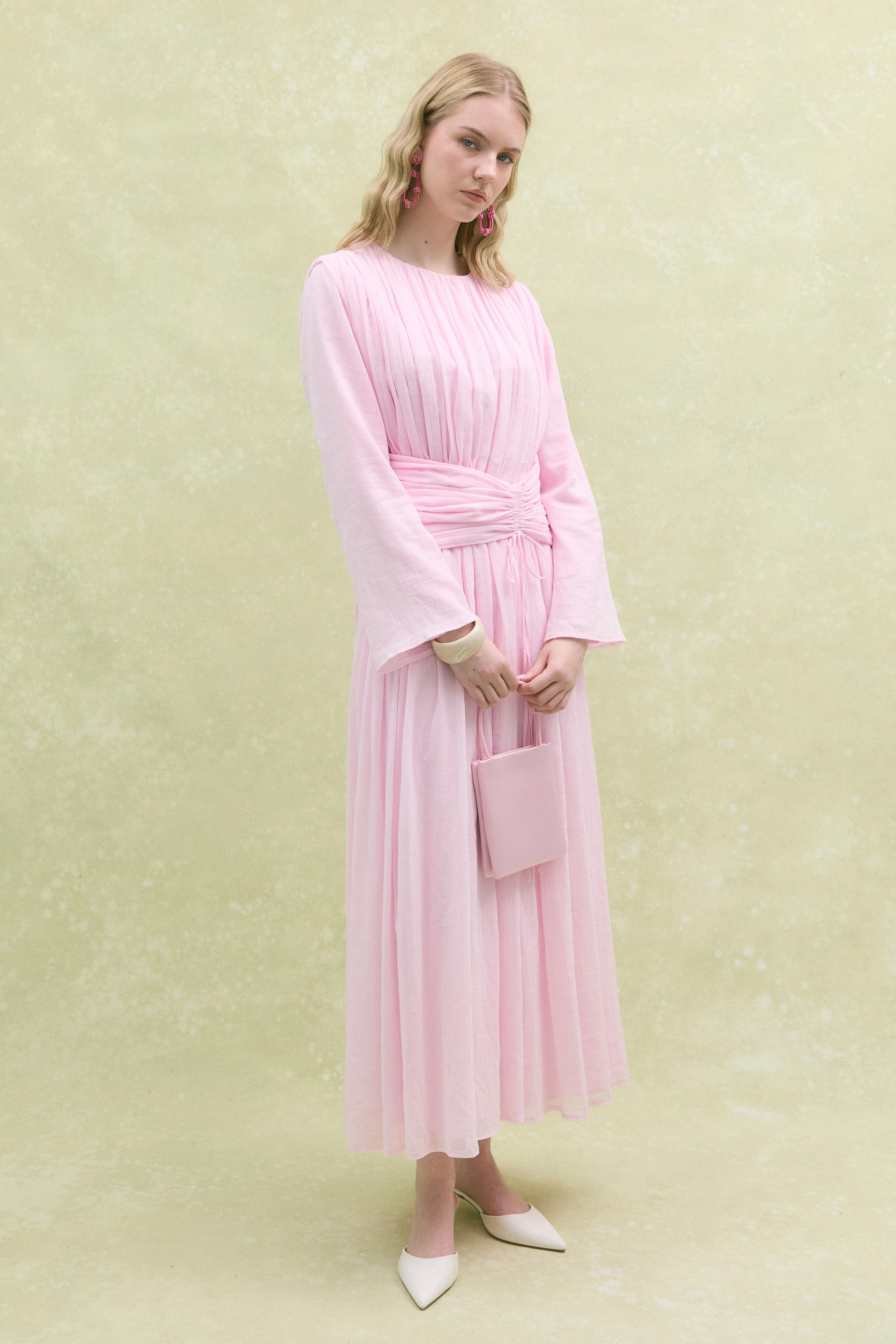 Büzgü Detaylı Bağlamalı Elbise Soft Pembe