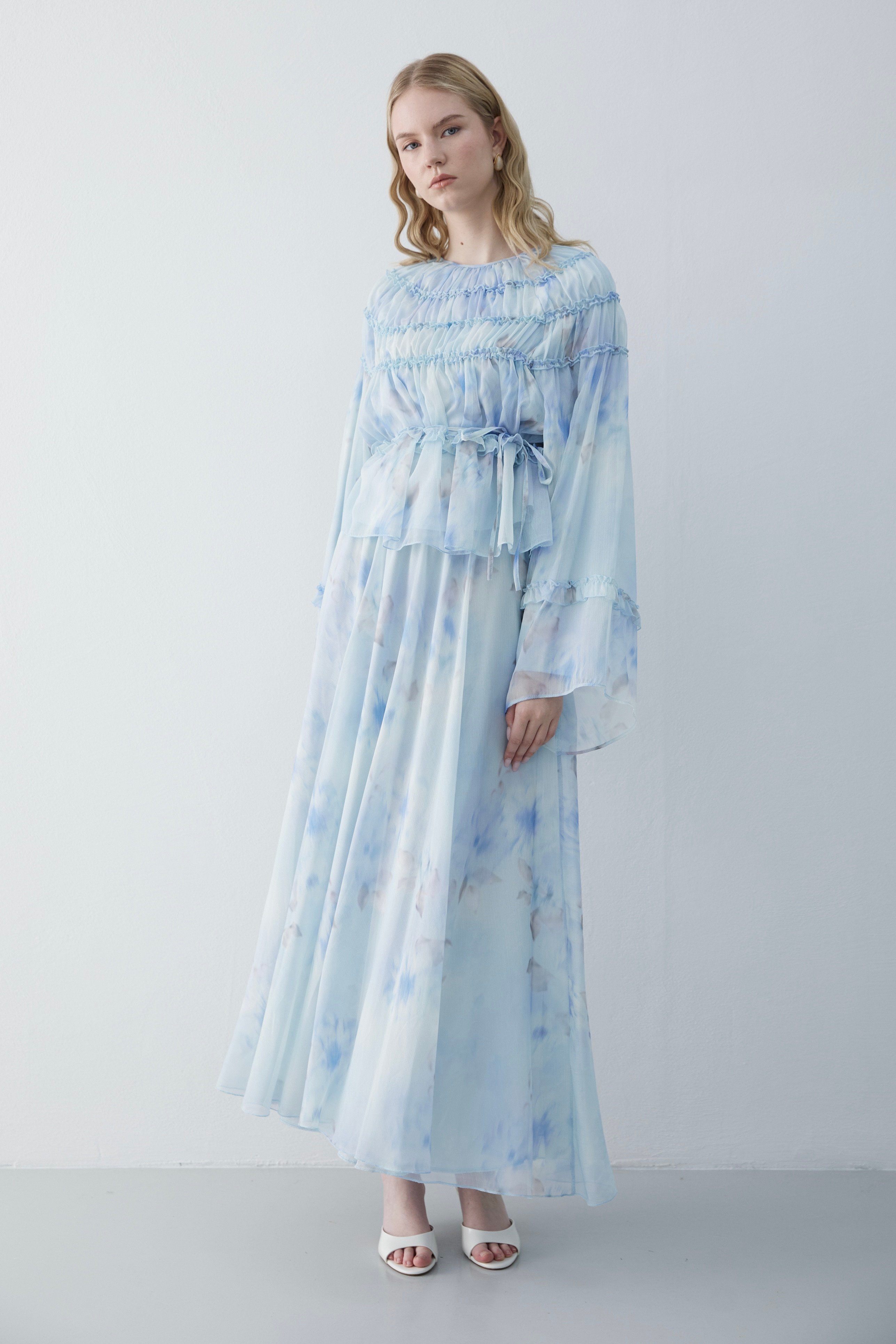 Büzgülü Fresia Takım Ice Blue