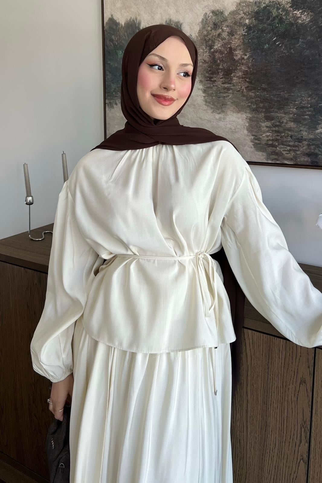 Korsace Büzgülü Etekli Takım İnci