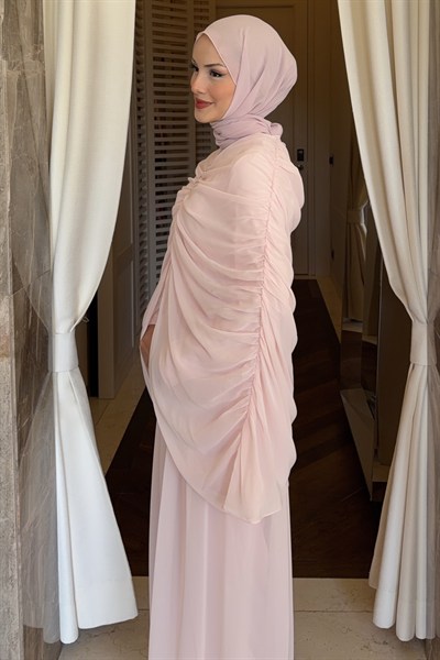 Aura Pelerin Detaylı Şifon Tulum Şeker Pembesi