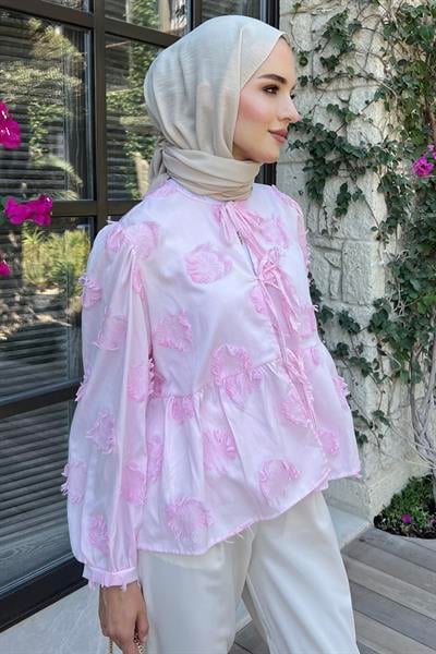 Bağlamalı Çiçek Detaylı Bluz Pembe