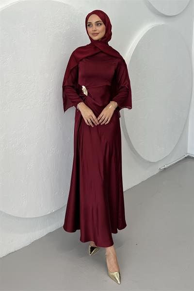 Gold Bronş Detaylı Saten Elbise Bordo