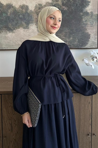 Korsace Büzgülü Etekli Takım Lacivert